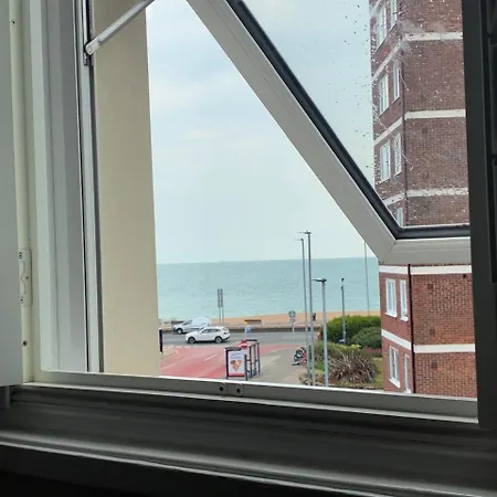 Inn By The Sea, Portsmouth, Parking Ev 22Kw Available Exterior photo