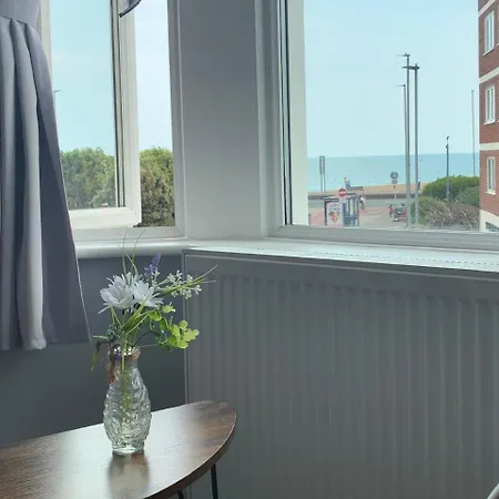 Inn By The Sea, Portsmouth, Parking Ev 22Kw Available Exterior photo