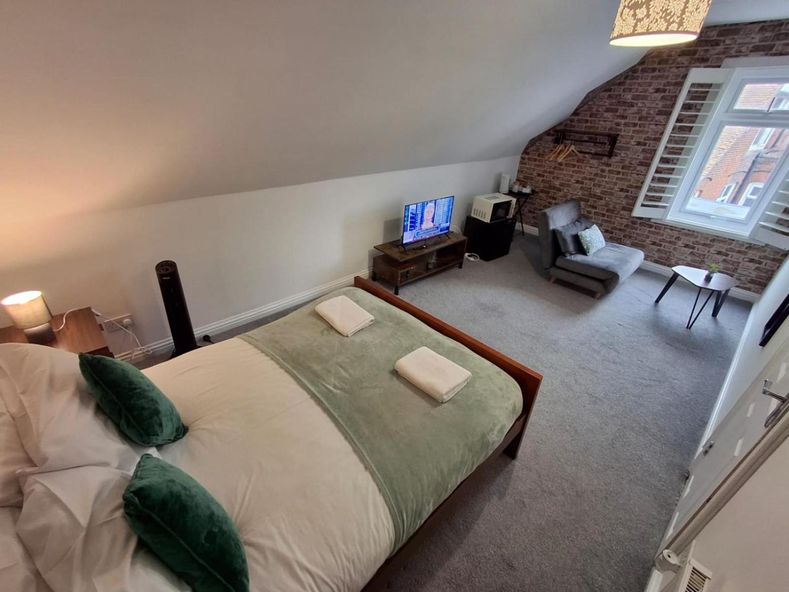 Apartahotel By The Sea, Portsmouth, Parking Ev 22kw Available Portsmouth