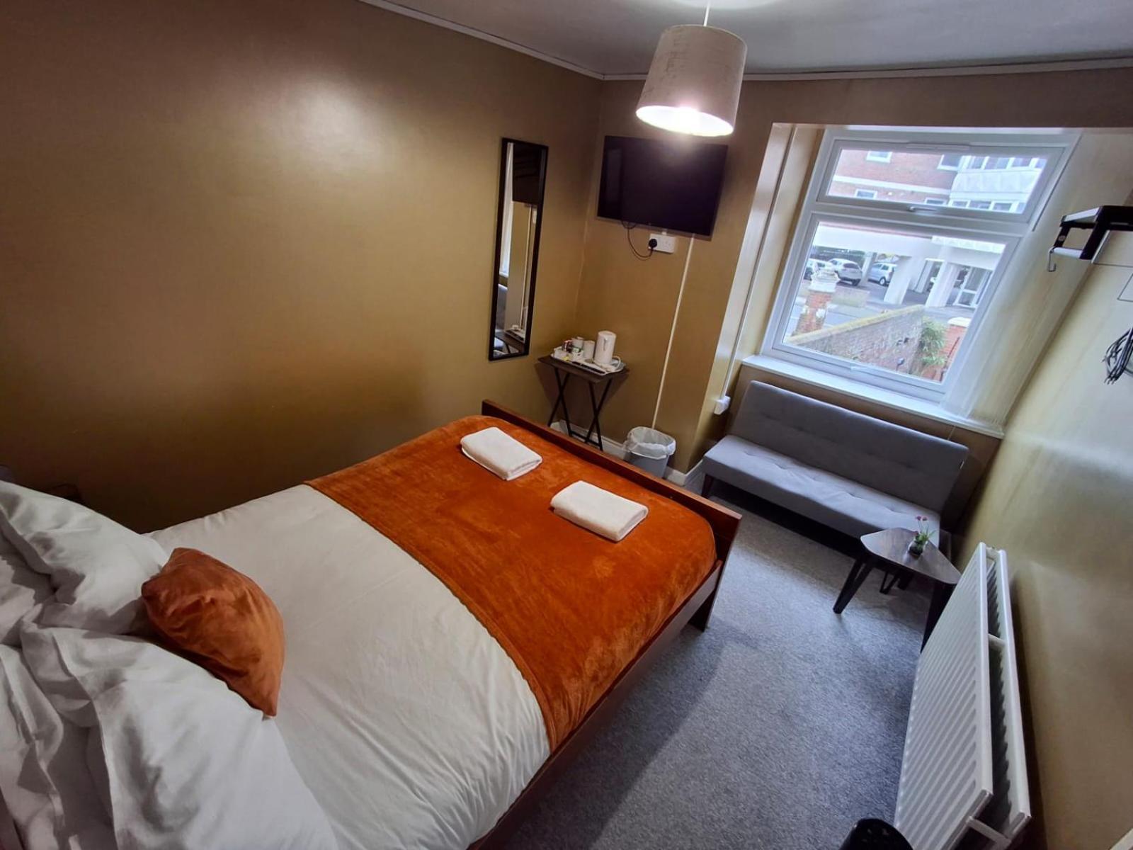 By The Sea, Portsmouth, Parking Ev 22kw Available Apartahotel *
