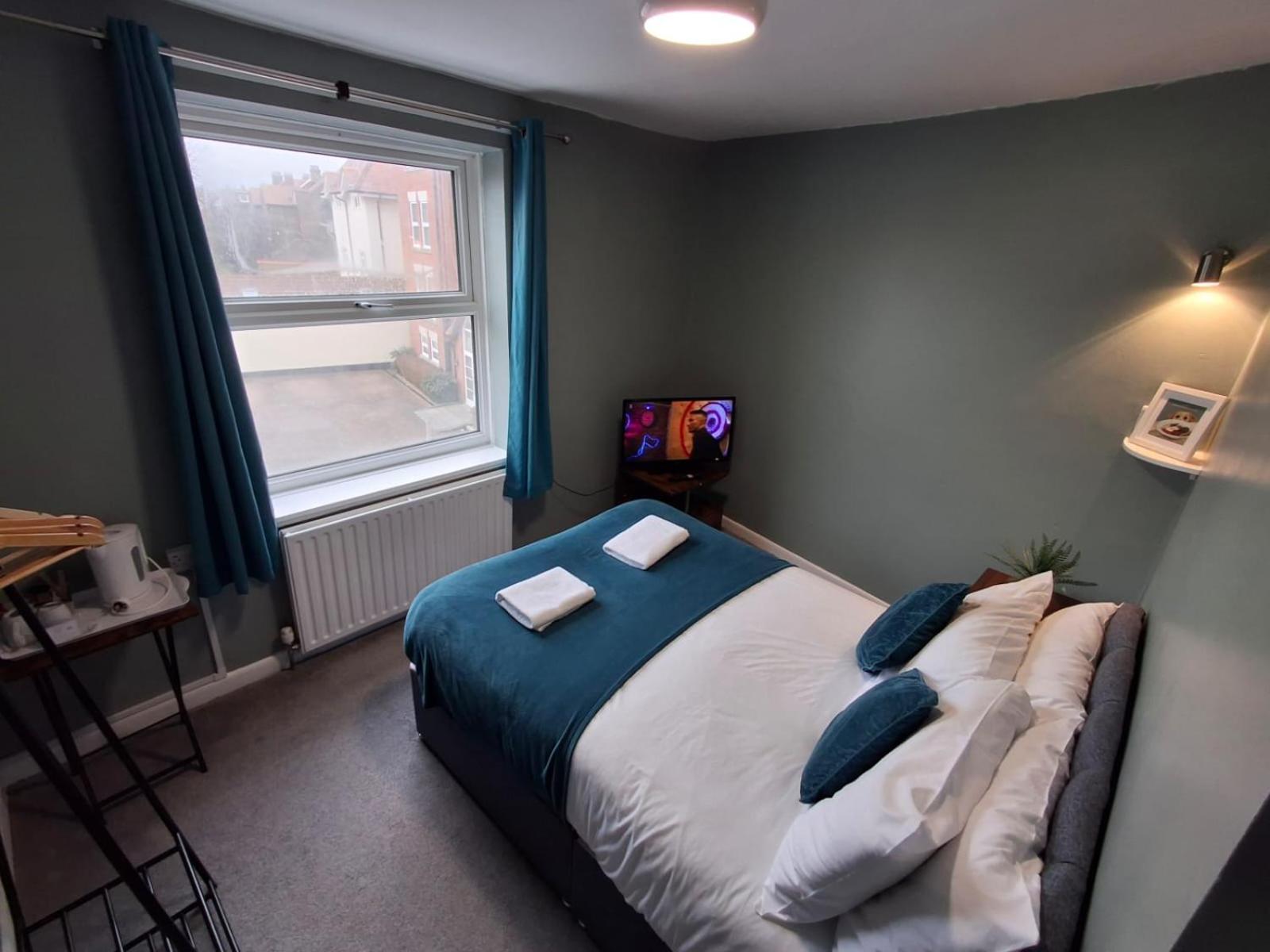 By The Sea, Portsmouth, Parking Ev 22kw Available Portsmouth