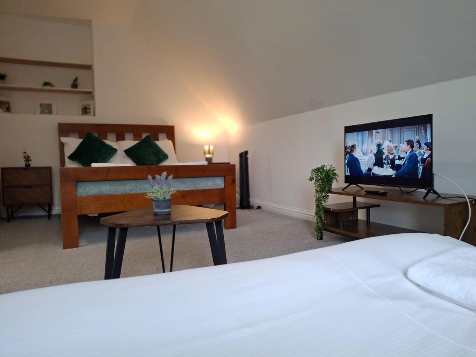 By The Sea, Portsmouth, Parking Ev 22kw Available Apartahotel