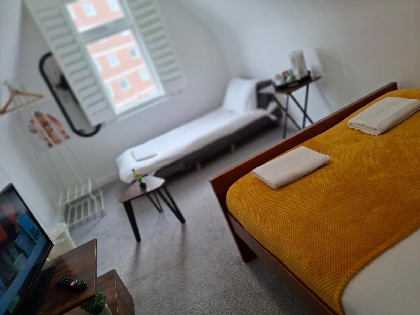 Apartahotel By The Sea, Portsmouth, Parking Ev 22kw Available Portsmouth