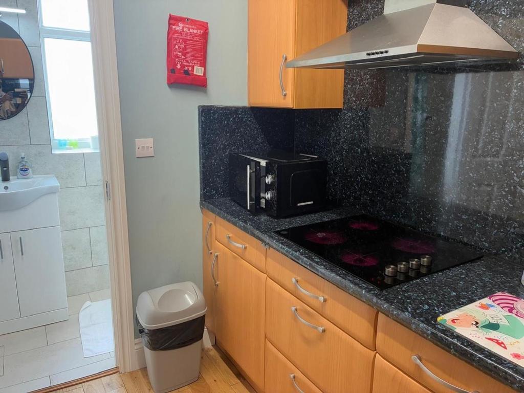 Apartahotel By The Sea, Portsmouth, Parking Ev 22kw Available *