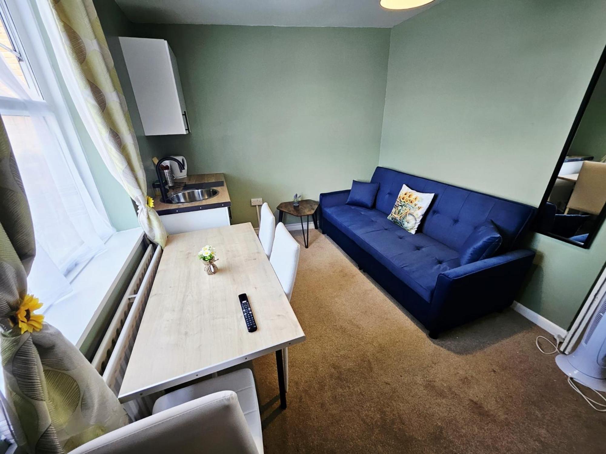 Apartahotel By The Sea, Portsmouth, Parking Ev 22kw Available